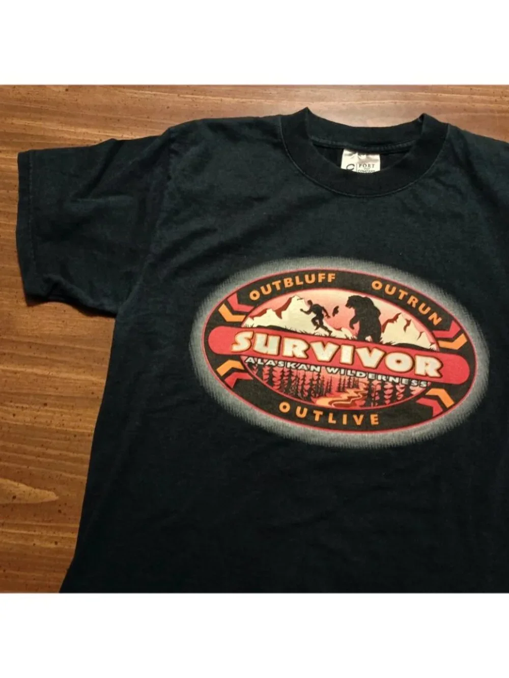 Survivor T-shirt - Small // TV show series alaska tee shirt